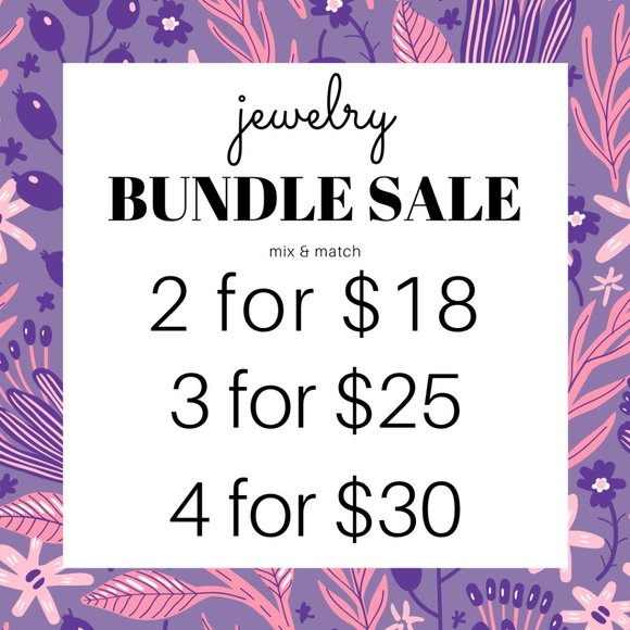 4/$30 Dainty Layered Star Necklace - Picture 5 of 6